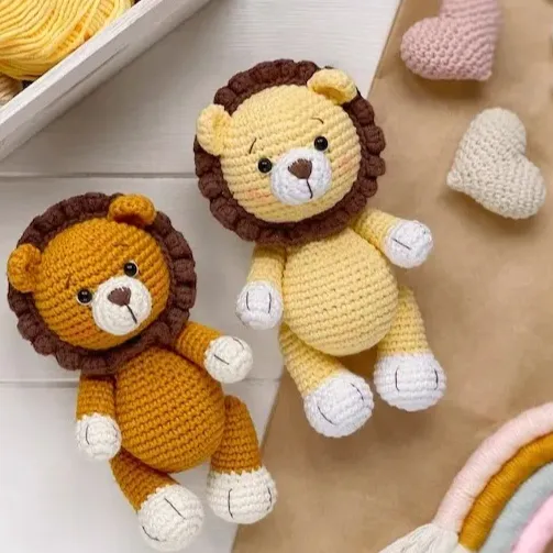 Gran Oferta personalizada hecha a mano Animal Crochet patrón León Amigurumi, Amigurumi y sonajeros