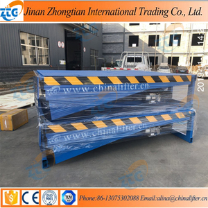 Electric Hydraulic Fixed Boarding Bridge Yard <strong>Loading</strong> <strong>and</strong> <strong>Unloading</strong> <strong>Platform</strong> Dock Leveler