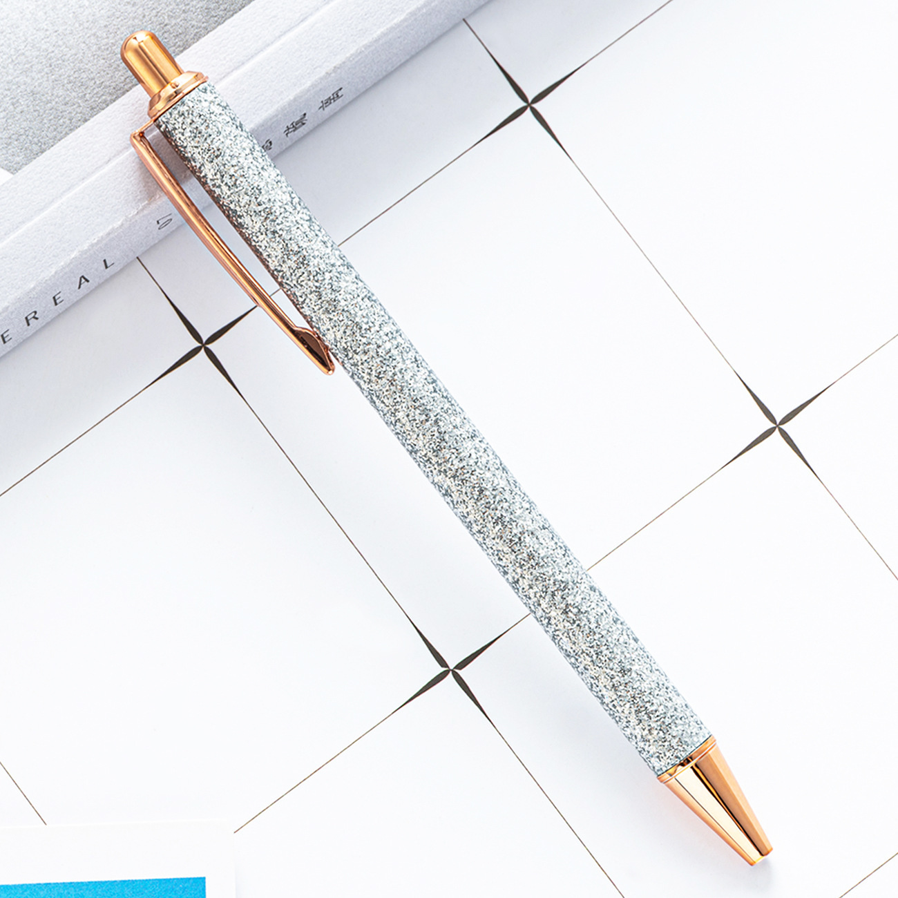 Silver (rose gold)