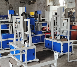 Conexión de máquina apiladora de robot completamente automática con máquina de tazas