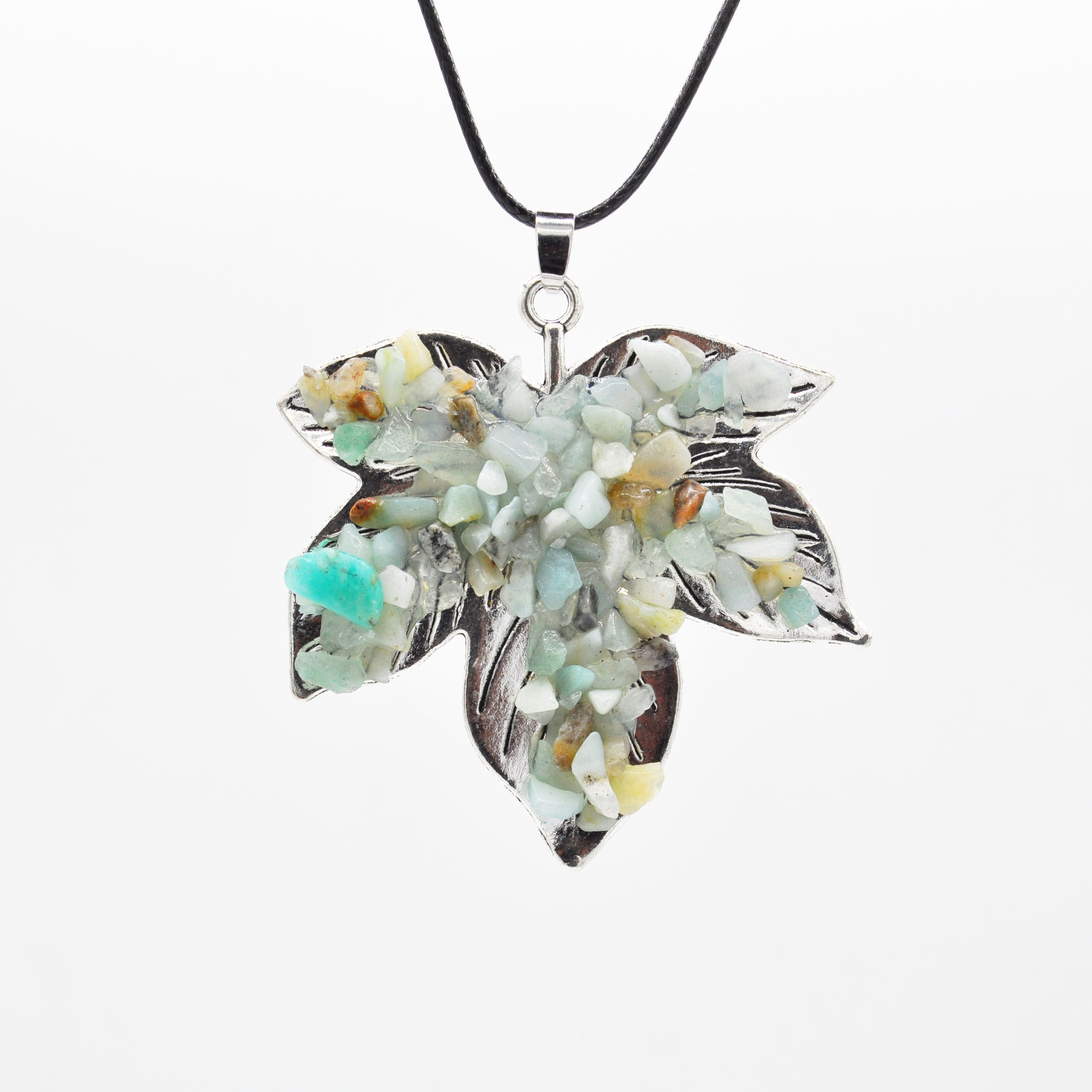 Green dongling leather rope