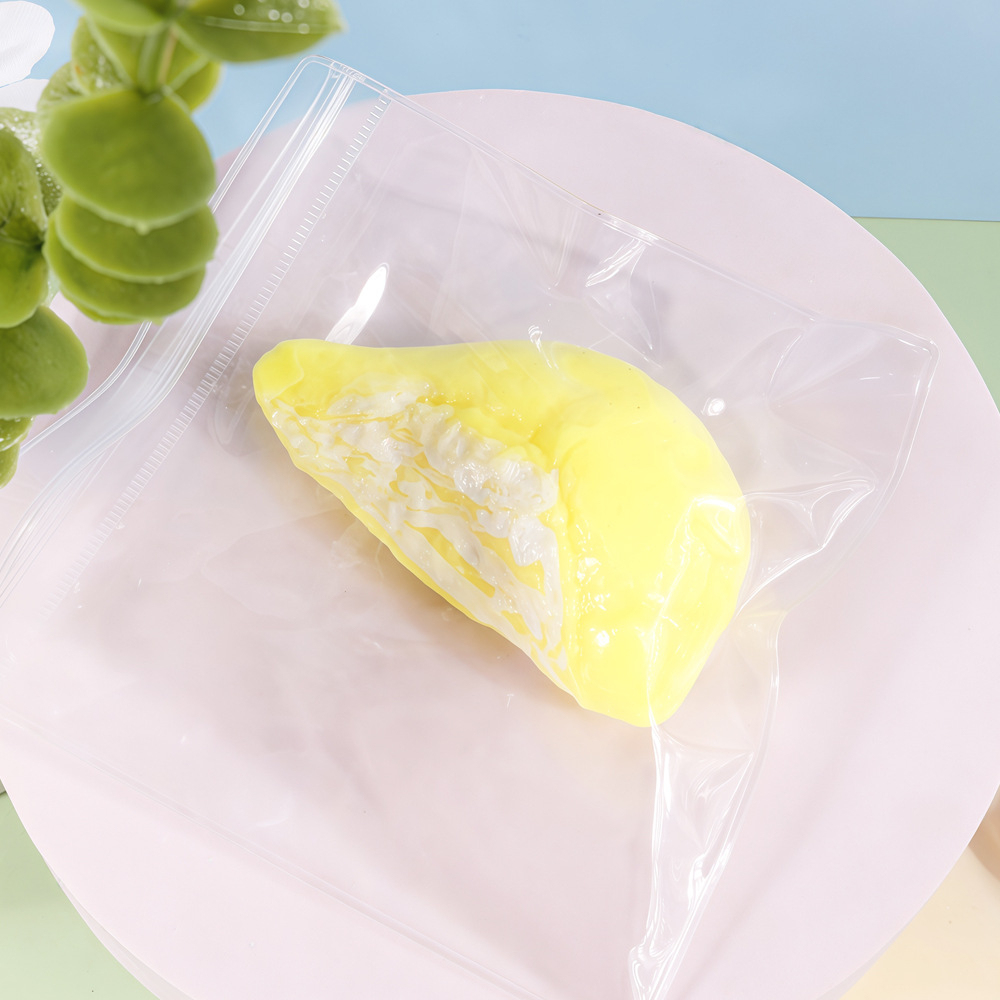 Arena para gatos rey durian pellizcando