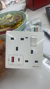 高品质最便宜的单开关插座快速USB手机充电器 - Product Image 5