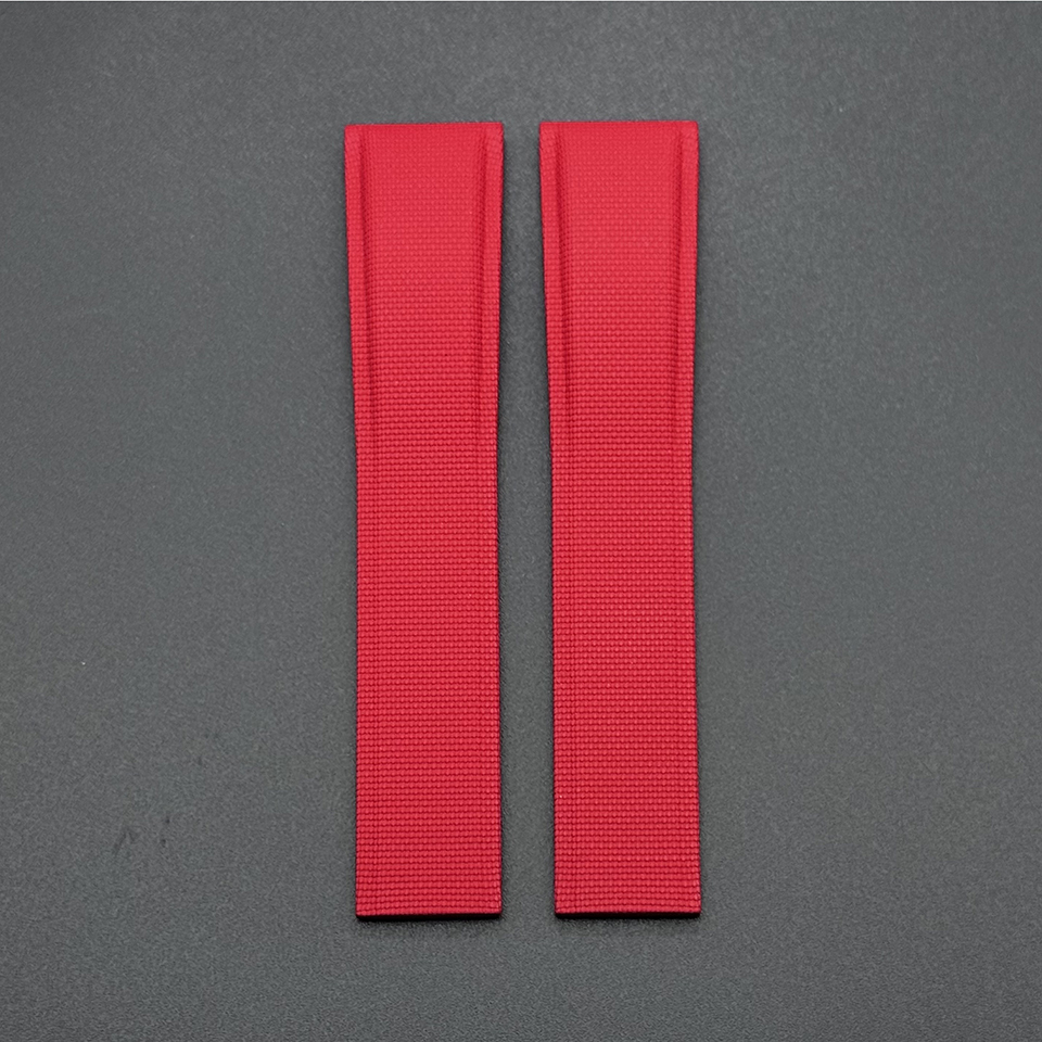 Red without buckle