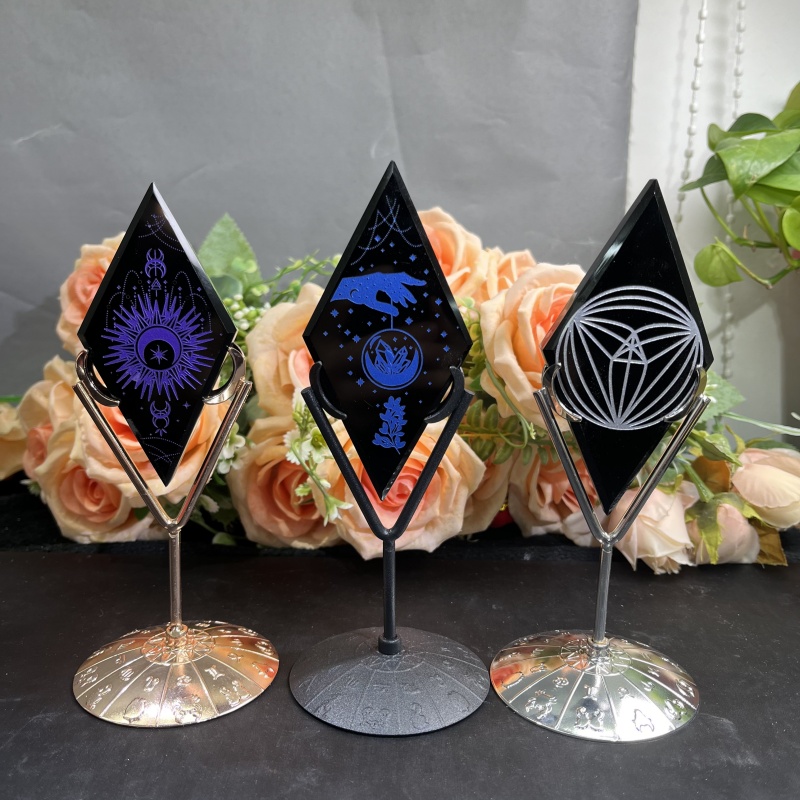 Obsidienne noire sculptée