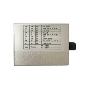 アウディMMI3G/3G A1/Q3/A4L/A5/Q5/A6L/ A7/Q7/A8L用バックミラーカメラインターフェイスアダプター、駐車ガイドライン付きr反転モジュール - Product Image 1
