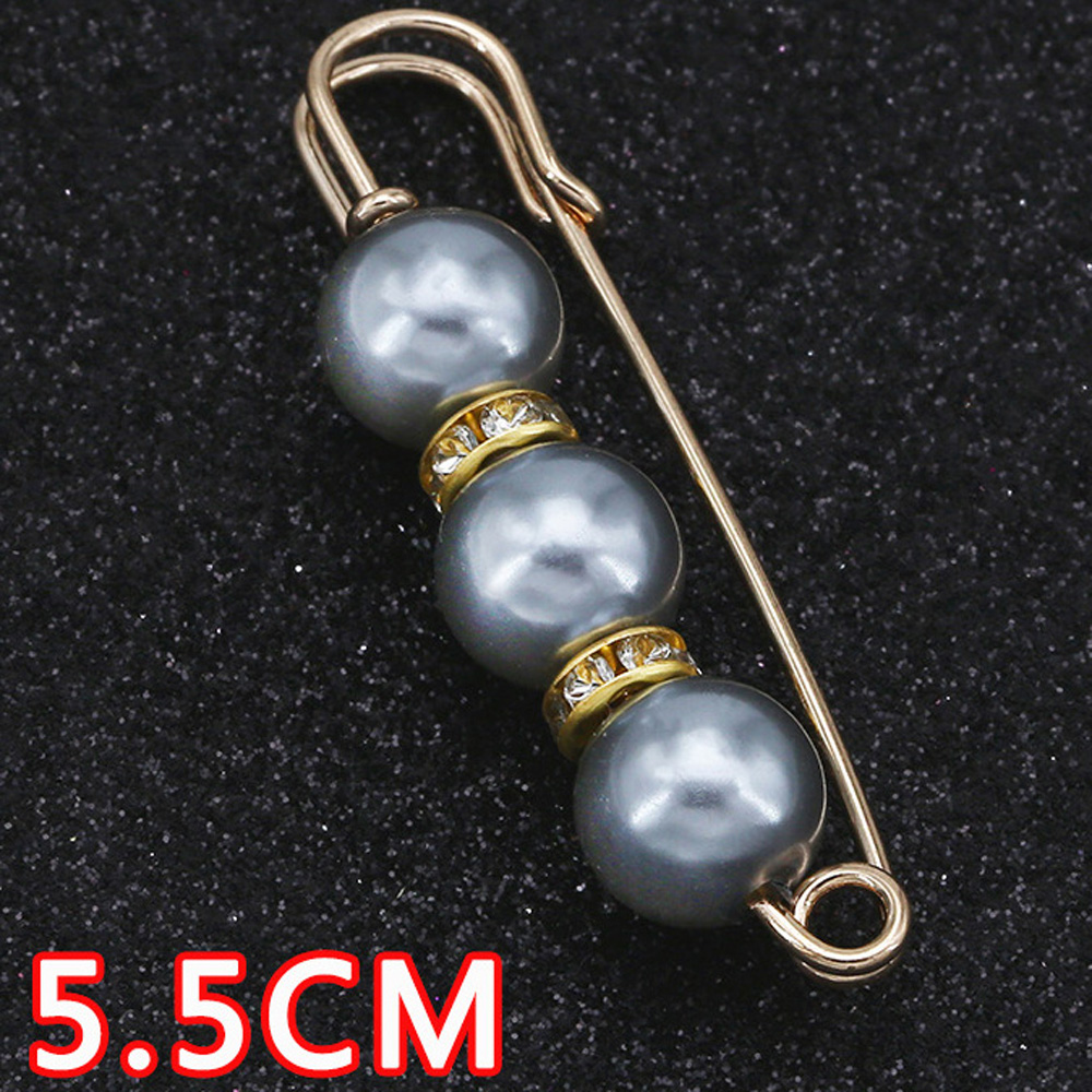 YJ007 Three Gray Faux Pearl Golden Brooch (5.5 cm)