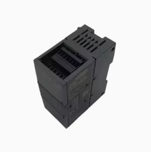 Siemens 6ES7288-3AQ02-0AA0 Módulo de salida analógica de 2 canales SMART de control de precisión para PLC PAC y controladores dedicados - Product Image 3