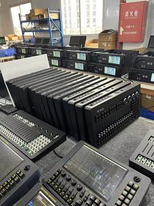 Tragbarer DMX Mini MA2 Command Stage Lighting Controller mit 28 Tasten 8 Fader 4 Encoder-für die Konfiguration von Fresnel Lights - Product Image 3