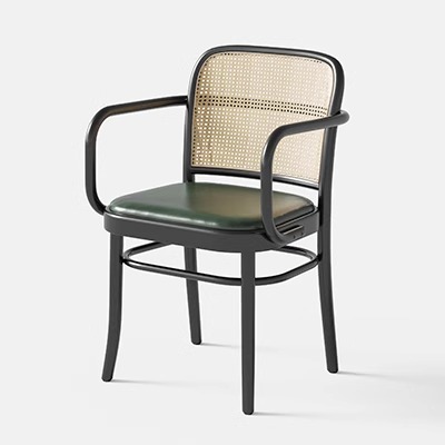 Fauteuil en rotin noir