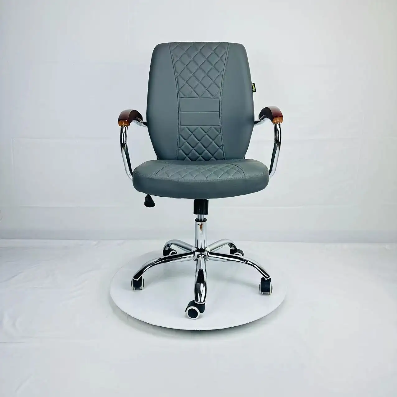 Vente à terme-Mobilier de bureau moderne Chaise de bureau ergonomique en maille à dossier haut