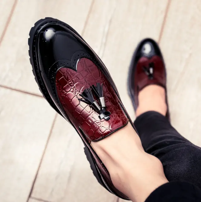 Nueva moda elegante hombres borlas Oficina Slip On antideslizante negocios zapatos de cuero formales Zapatos de vestir para hombres