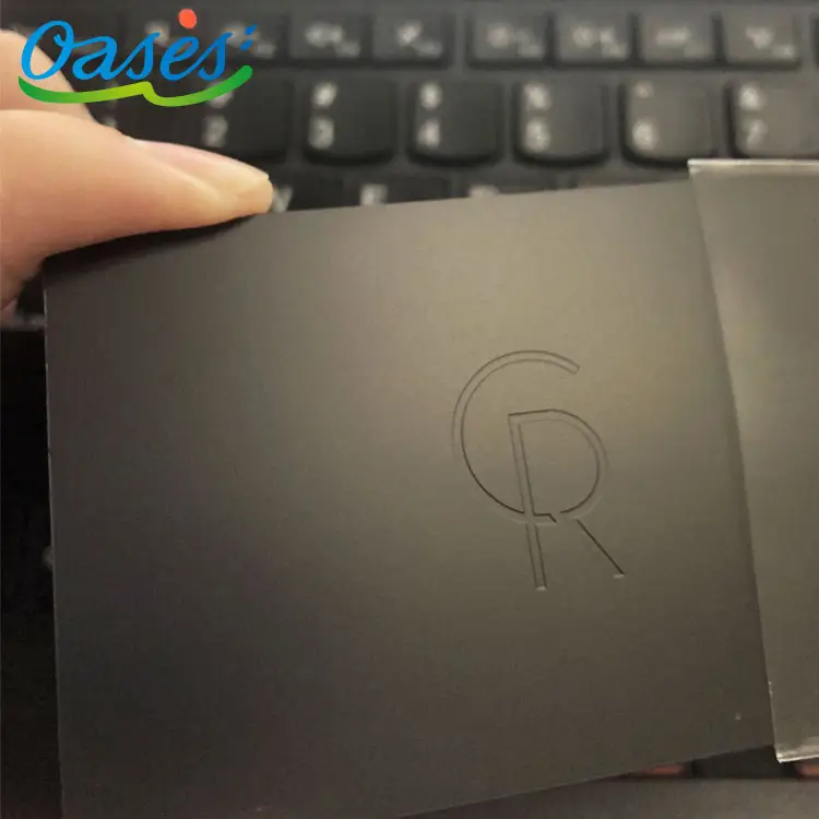 Бесплатный образец черный матовый золотой серебряный NFC гибридная металлическая карта Скрытая металлическая карта для бизнеса