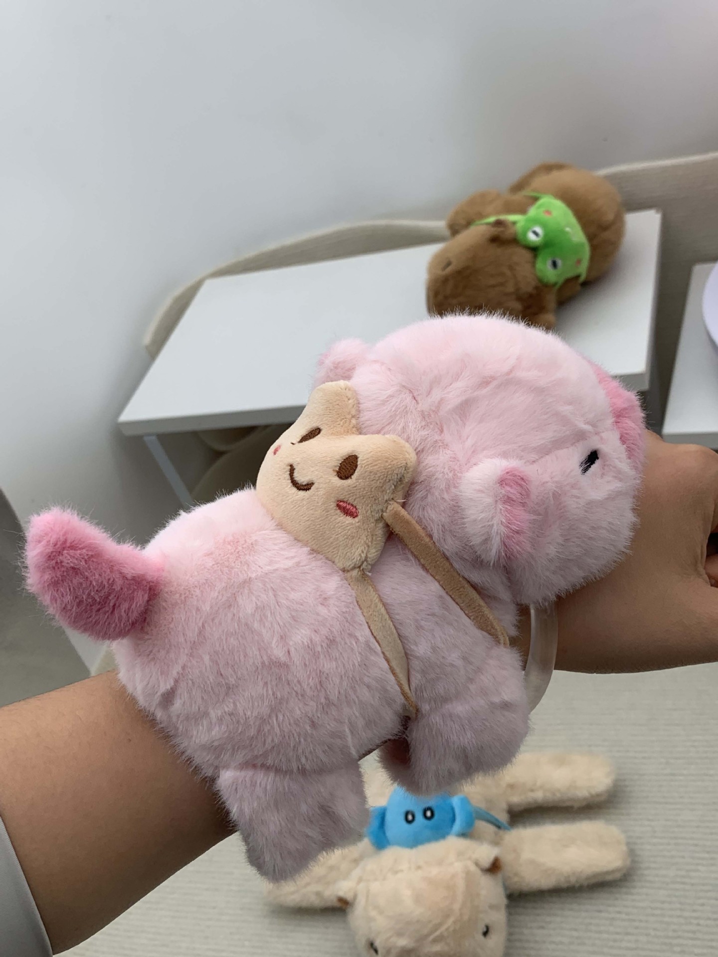 Capibara de oso trasero