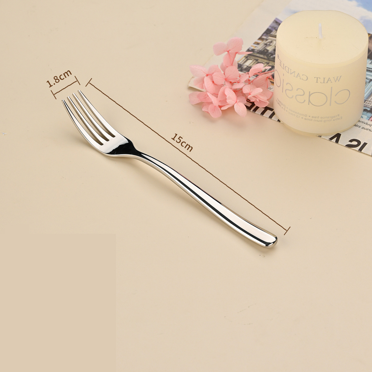 Fourchette à thé en argent