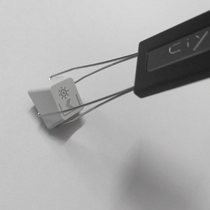 Herramienta para teclado DIY, extractor de interruptor de teclas de acero inoxidable, herramienta de extracción 2 en 1 para teclado mecánico, removedor de teclas CIY personalizado - Product Image 3