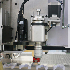 Máquina CNC multifunción 3 en 1, cuchillo oscilante, Ccd rodillo de presión, enrutador de madera, máquina de corte CNC Atc - Product Image 6
