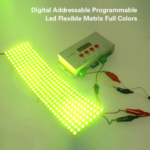 Hochwertige WS2812B LED-Panel-Matrix 8 X8 8 X32 16 X16 RGB 2812 2812B flexibles Pixel-Panel 5V WS2812 LED-Matrix 8*8 8*32 16*16