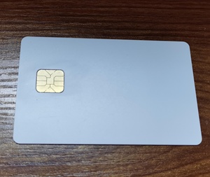 Werkseitig SLE 77 CLFX2400P(M) Smart-CPU-Karte mit zwei Schnitts tellen 13,56 MHz Zahlungs anwendungen JAVA-Karte für die NFC-Kommunikation im Hotel - Product Image 3