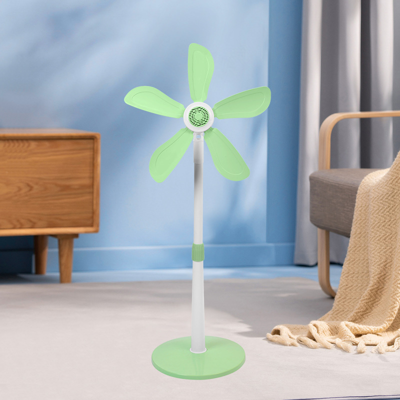 Green floor fan (strong wind)