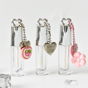 Tùy Chỉnh Son Bóng Ống 2.5Ml Có Thể Tái Chế Hình Tròn Bạc Rỗng <span class=keywords><strong>Lip</strong></span> <span class=keywords><strong>Gloss</strong></span> Container Với Tình Yêu Hình Dạng Nắp Và Mặt Dây Chuyền - Product Image 5