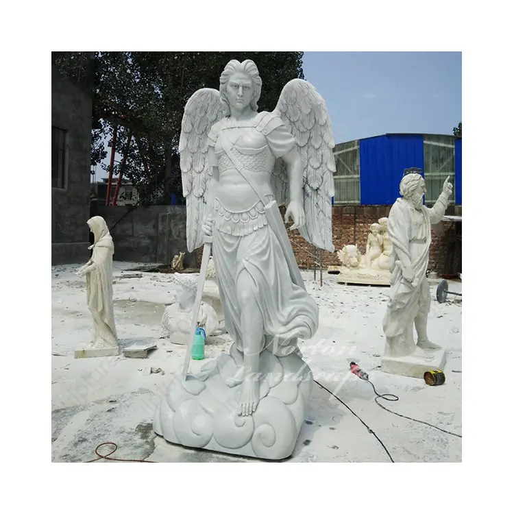 Personalizzato all'aperto a grandezza naturale di pietra scolpita Arcangelo St Michael statua di marmo bianco di sesso maschile angelo scultura per la vendita