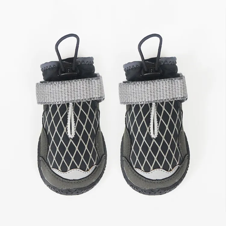 Köpek pamuk botları açık su geçirmez kış köpek ayakkabı botları lüks köpek ayakkabı bez ayakkabı ve çorap mektup özelleştirilmiş marka logosu