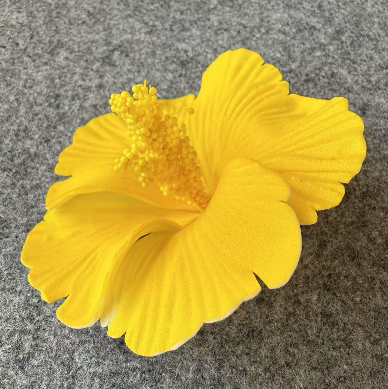 Jaune