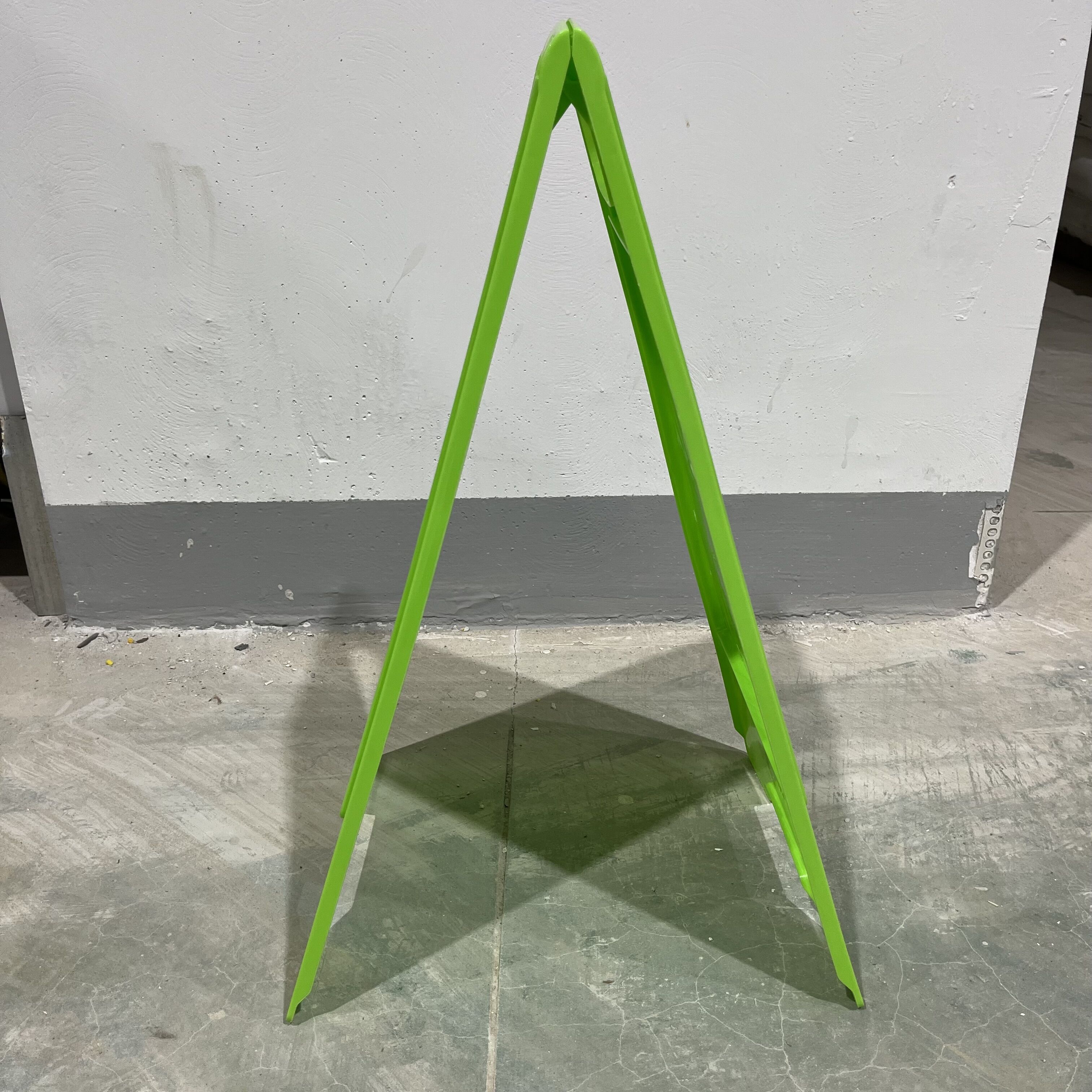 Customized Green Portable Plasticade Folding A-Frame Slippery Wet Floor Sign Folding Safety Sign