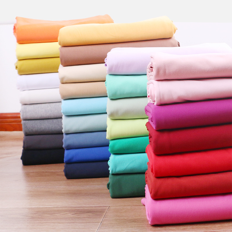 สีขาว