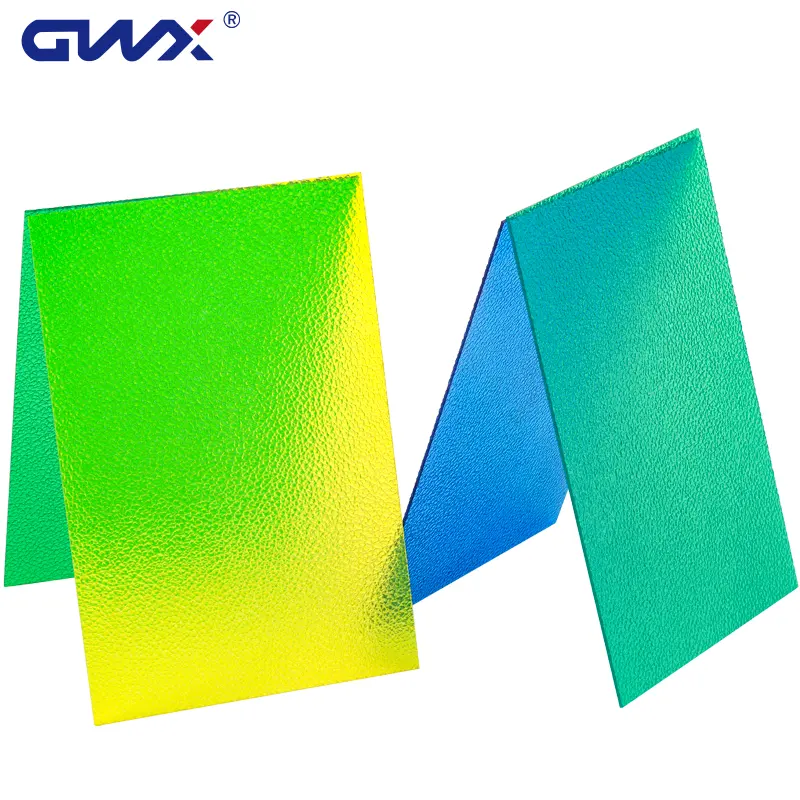Spécial transparent de plat de couleur de polycarbonate de feuille creuse de polycarbonate pour la séparation ondulée décorative