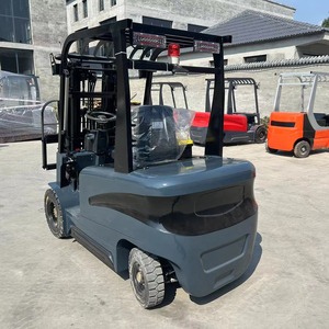 Carrello elevatore elettrico a quattro ruote per la movimentazione idraulica carico e scarico sollevamento impilamento nuovo carrello elevatore di energia - Product Image 4