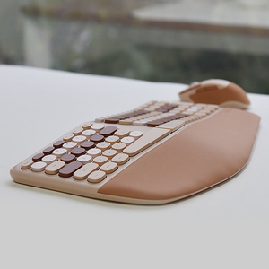 Conjunto combinado de ratón y teclado retroiluminado RGB de tamaño completo inalámbrico de 2,4G ergonómico para uso en teléfonos en Stock - Product Image 4