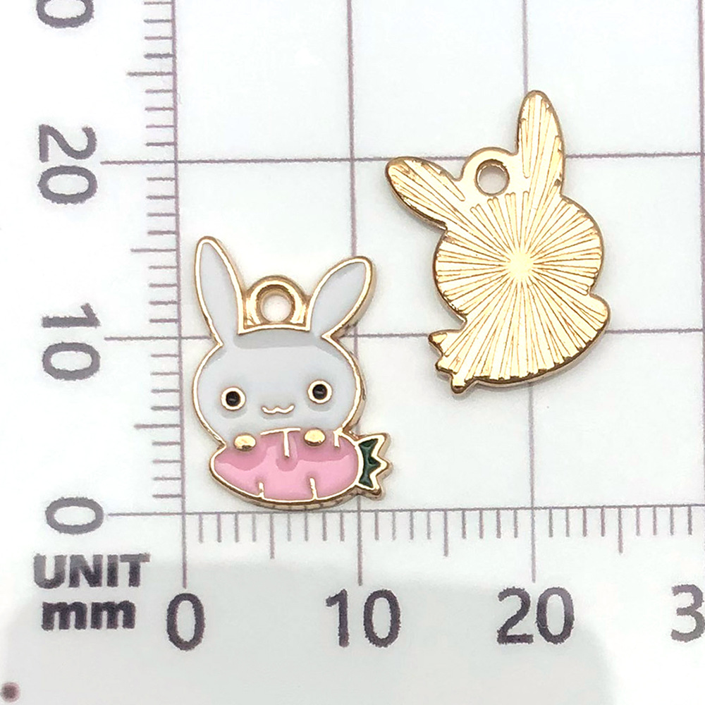 กระต่ายสีขาวทรงหัวไชเท้าพร้อมน้ำมันหยด - 0.9 กรัม - ขนาด 11*15 มม. - รหัสสินค้า 17506