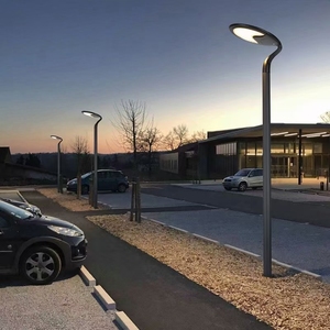 New Arrival Unique Design AC DC Solar Garden <span class=keywords><strong>Lamp</strong></span>とIp65 Innovative For Home屋外ストリート道路パスヤードヴィラDecorative
