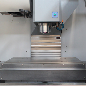 VMC855 Fresadora CNC de alta calidad de 5 ejes Nuevo centro de mecanizado vertical automático Fanuc GSK Sistemas de control Husillo BT40 - Product Image 5