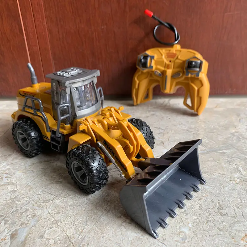 Escavatore telecomando giocattolo 4WD 5 canali 1:24 costruzione RC escavatore con luce a LED finta costruzione gioco Set