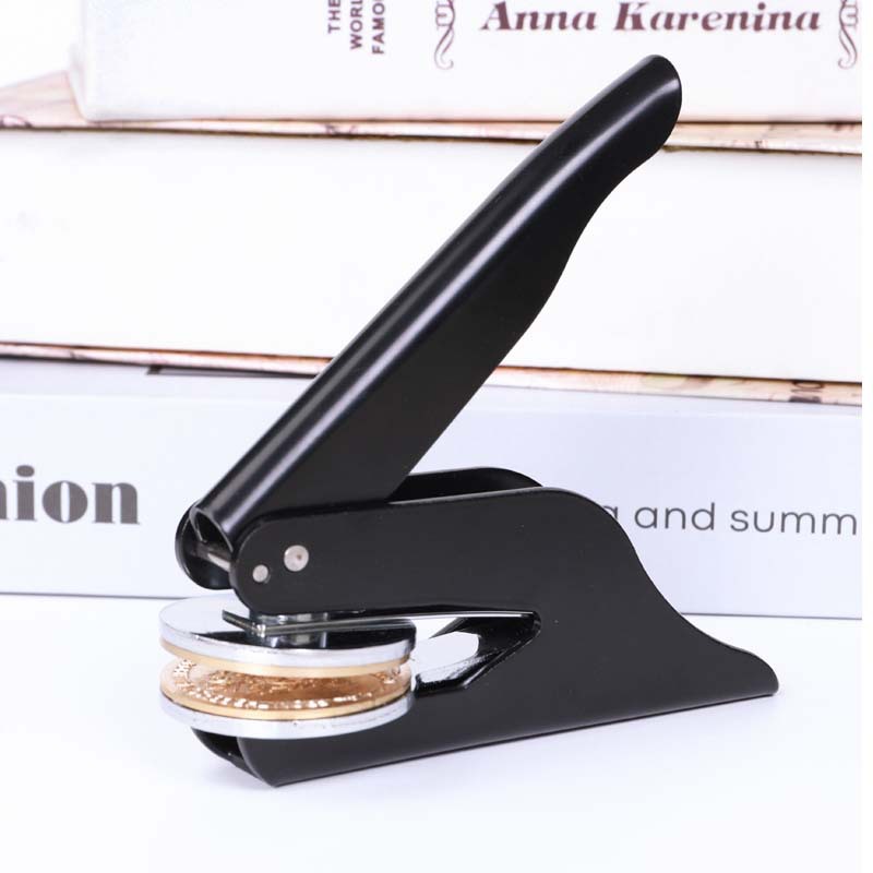 Grand jeu de tampons noirs en acier uni (gravure incluse)