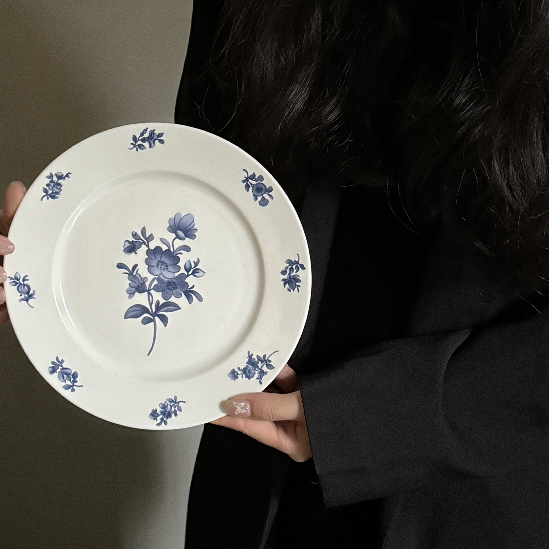 white 8inch plates - 250ml