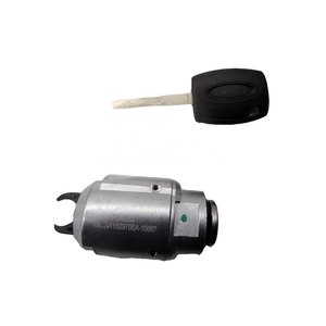 Araba kaput kilidi 4M5AA16B970BA motor kaputu kilitleri tamir takımları kaput mandalı anahtarlı kilit Ford Focus 05 için