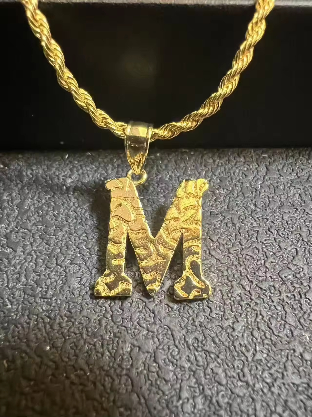 GoldJ