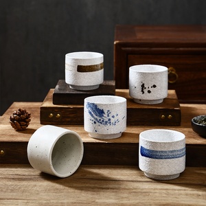 Restoran Vintage seramik çay bardağı kullanımlık çömlek Sake çay bardağı kolu olmadan kumtaşın Drinkware mat beyaz su bardağı