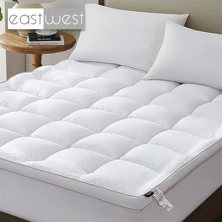 Otel yatak Topper Goose Carlton 5 yıldızlı Marriott yatak Topper kaz tüyü alternatif mikrofiber Insert dolum ile otel için