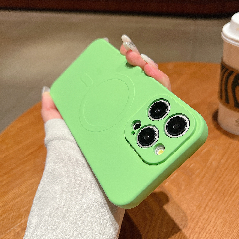 สีเขียว