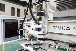 China PTP <strong>Table</strong> ATC <strong>CNC</strong> <strong>Router</strong> 3 Axis <strong>CNC</strong> Wood <strong>Router</strong> Machine Center for Kitchen Cabinet Making