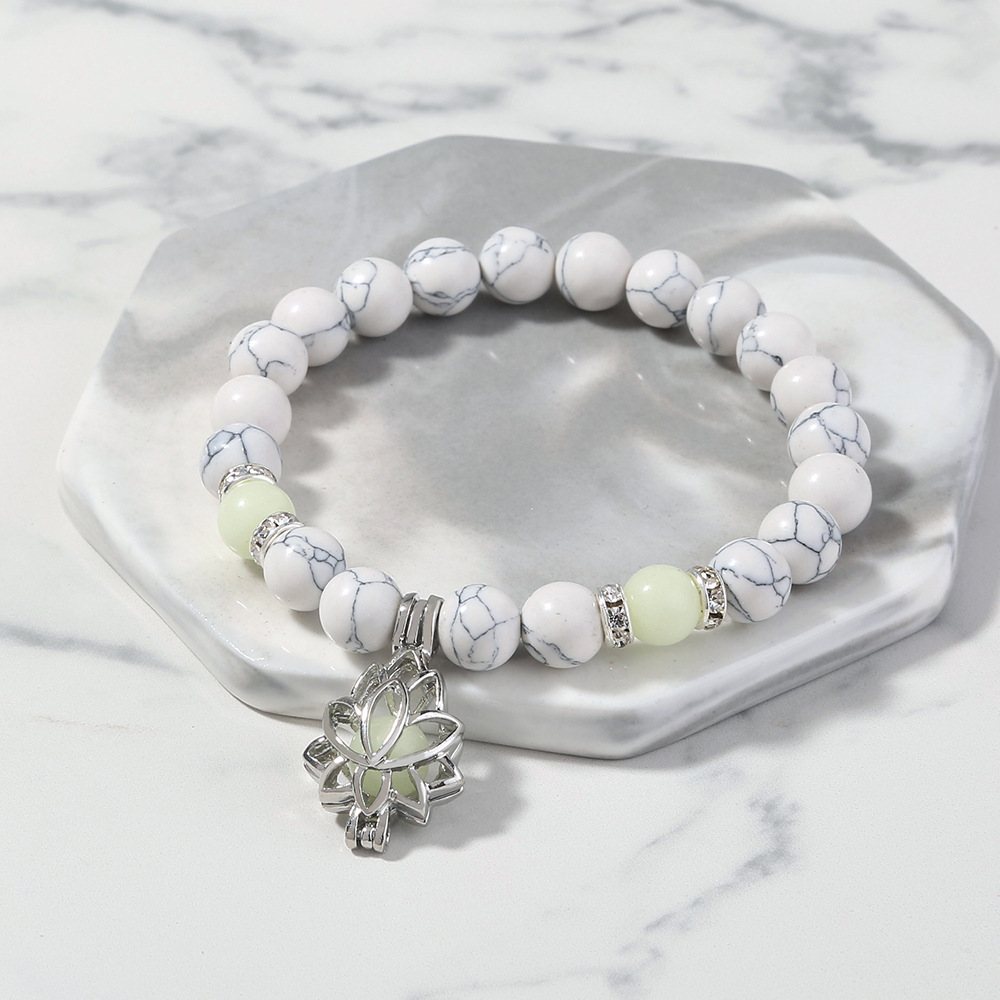 Lotus turquoise blanc
