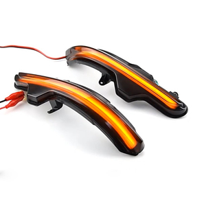 LEDダイナミックターンシグナルライトカーリアビューサイドミラーインジケータランプ用LINCOLN CORSAIR用 - Product Image 1