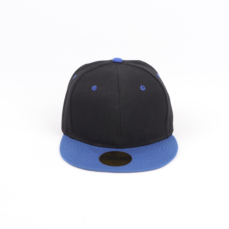 azul y negro