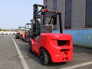 Sollevamento idraulico Multi-funzionale diesel a quattro ruote motrici del produttore, carico e scarico e movimentazione del carrello elevatore - Product Image 3