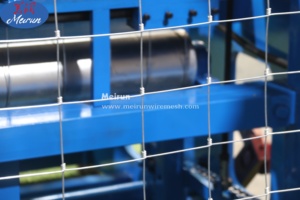 Farm Field Fence Making <strong>Machine</strong> Supplier Cattle Fence <strong>Netting</strong> <strong>Machine</strong> - Product Image 6